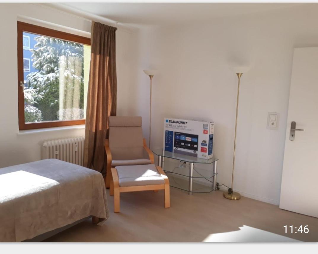 Monteurswohnung-Kas-1 Zimmer Mit Eigenem Bad ザルツギッター エクステリア 写真